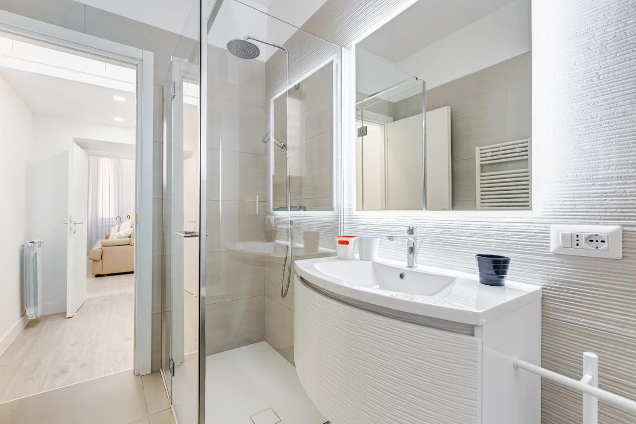 Bmga L The White Crown Apartment In Testaccio Rome Exterior photo